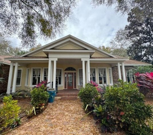 residential painting project in Lithia, FL